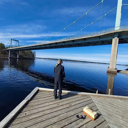 아파트 Kiva Asunto Vaeaeksyn Kanavalla *